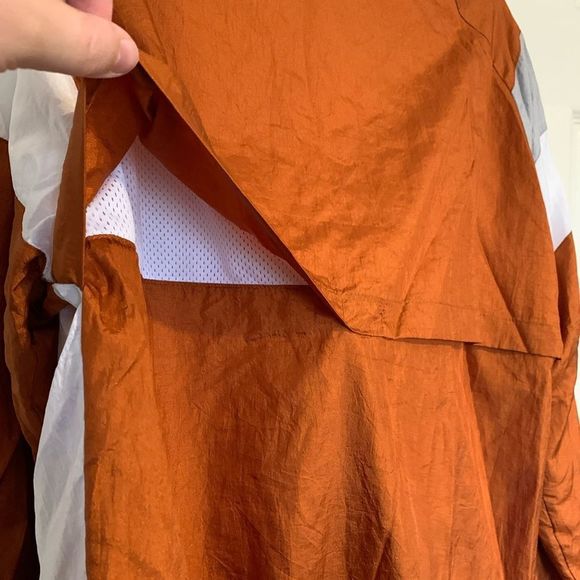 Champion lightweight jacket windbreaker - Picture 6 of 11